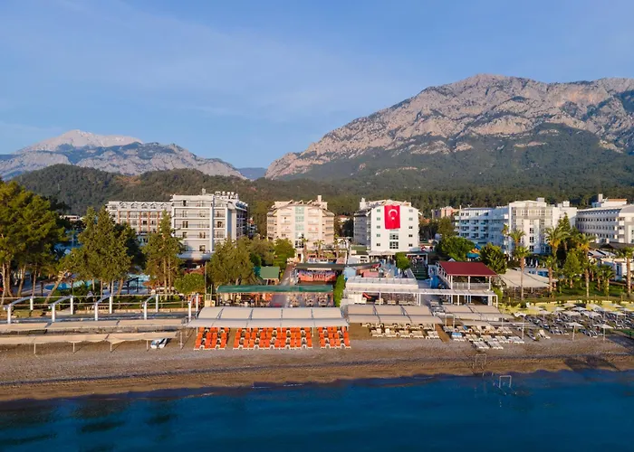Lims Bona Dea Beach